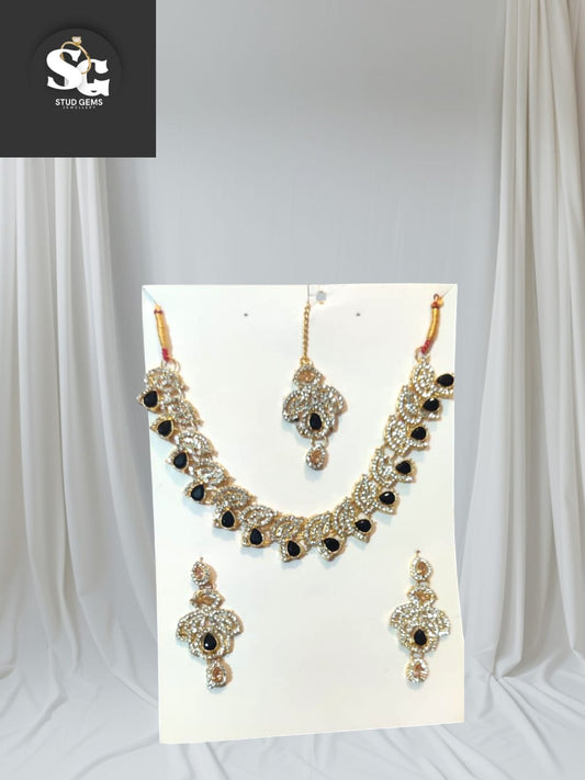 Royal Black Stone & Crystal Necklace Set – Stud Gems Jewellery